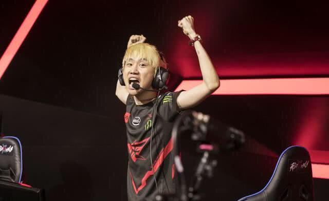 等传奇球员 等传奇球员